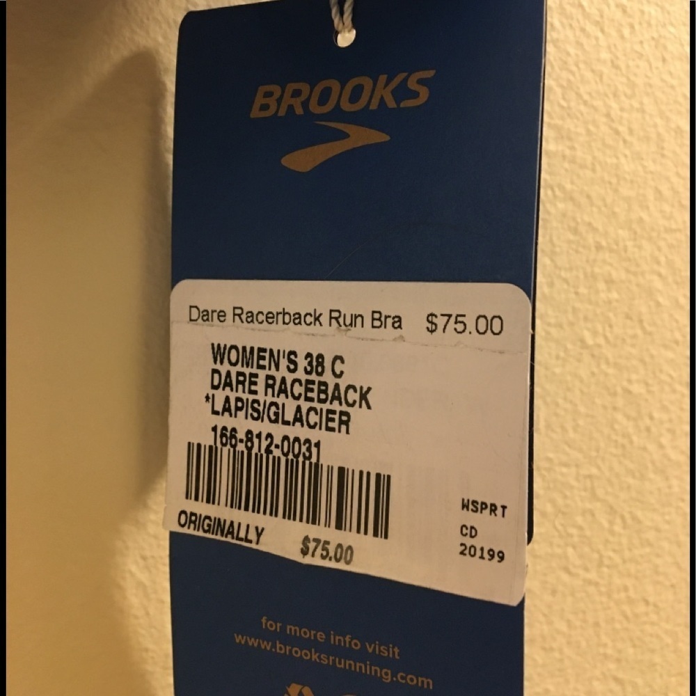 Brooks Dare Racerback Run Bra - Picture 16 of 16